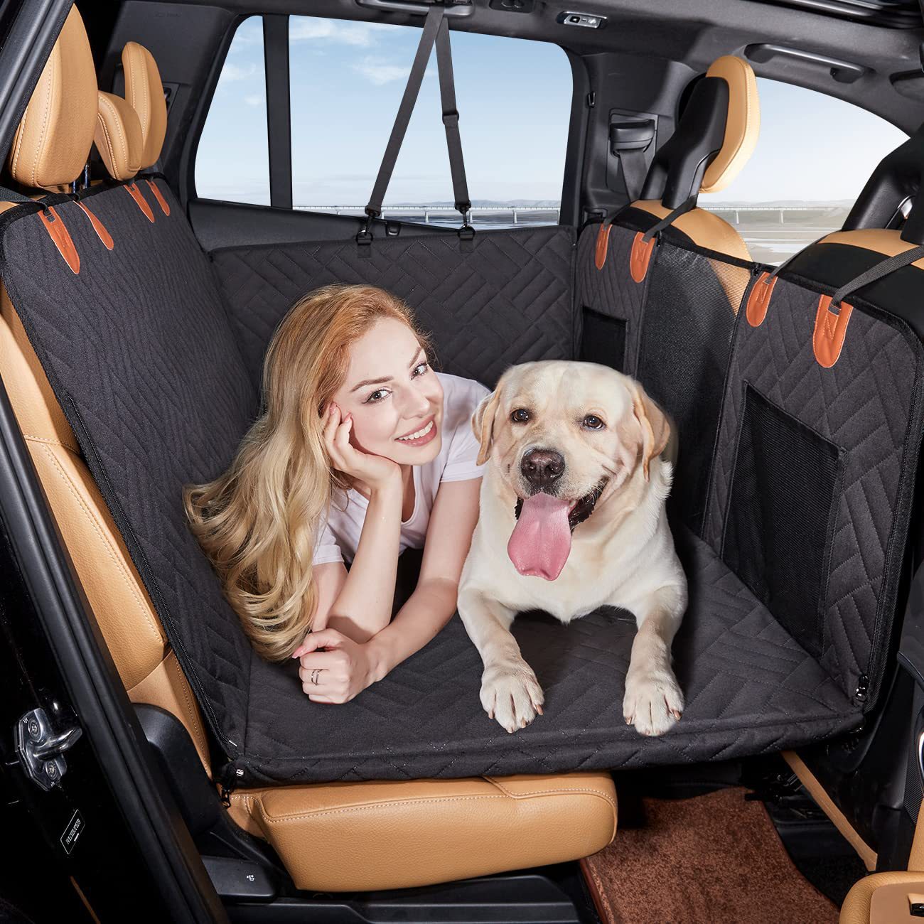 Lux car seat pad for dogs with stable safety floor